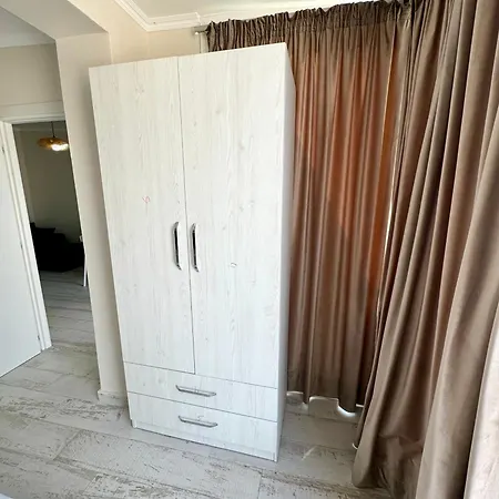 Daily Seaview Terrace B17 *